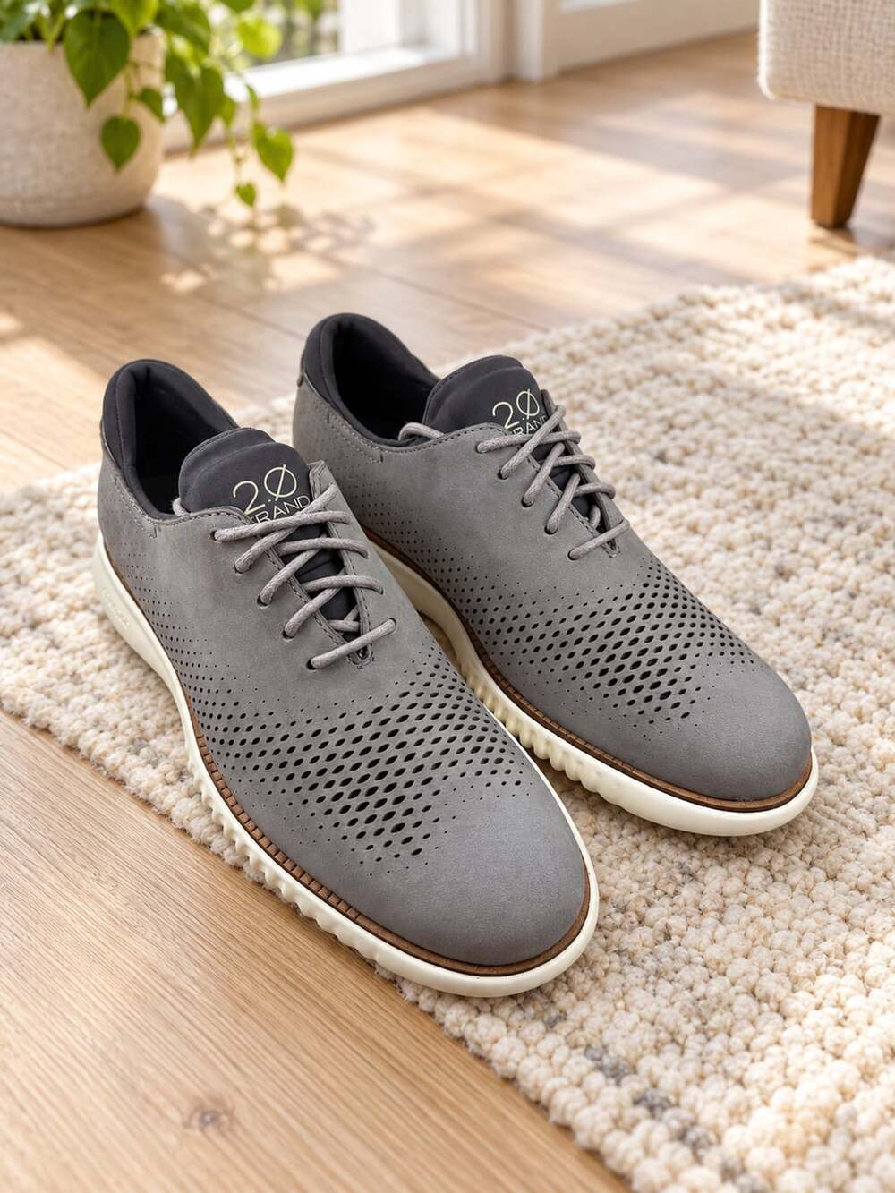 Cole Haan 2.Zerogrand Laser Wingtip Oxford Gray Suede Men’s 7 M